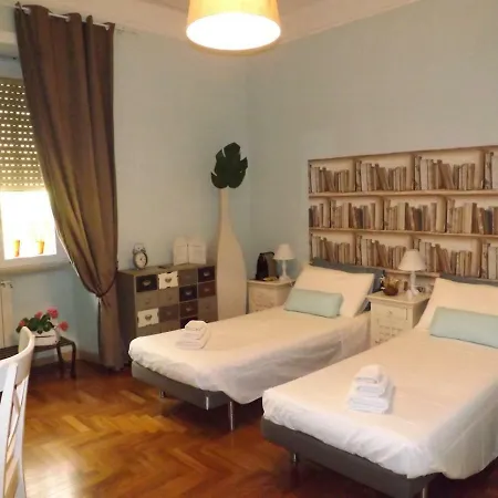 Guest house Retro
